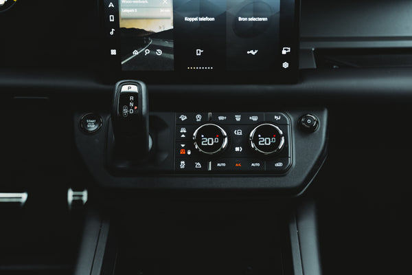 Land Rover Defender 110 OCTA P635