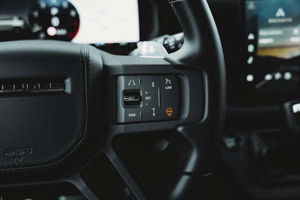 Land Rover Defender 110 OCTA P635