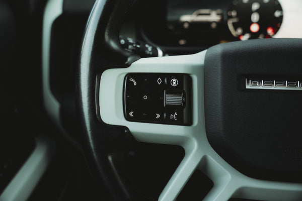 Land Rover Defender 110 D300 SE X-Dynamic