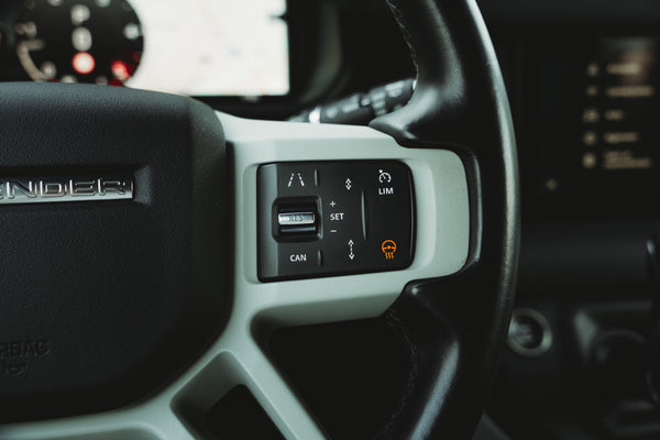 Land Rover Defender 110 D300 SE X-Dynamic
