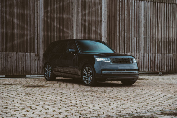 Land Rover Range Rover LWB HSE P460 Hybrid