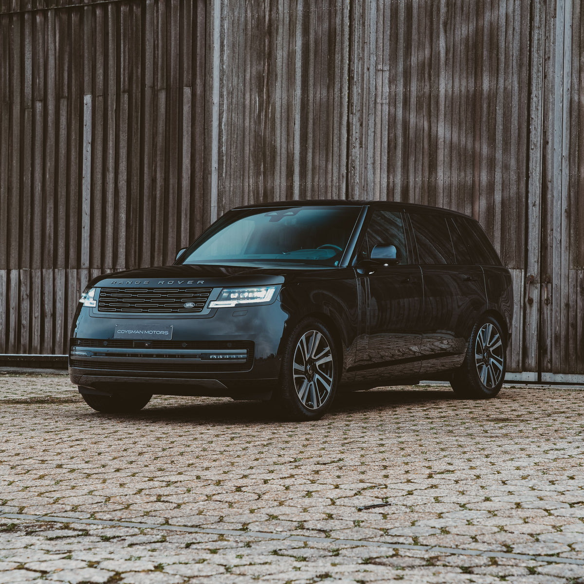 Land Rover Range Rover LWB HSE P460 Hybrid – Coysman Motors