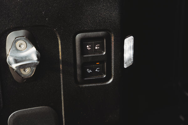 Land Rover Defender 110 D300 SE X-Dynamic