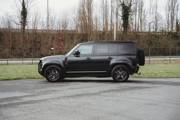 Land Rover Defender 110 P300 X-dynamic SE