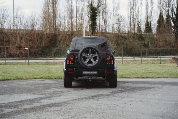 Land Rover Defender 110 P300 X-dynamic SE