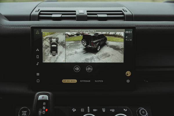 Land Rover Defender 110 P300 X-dynamic SE