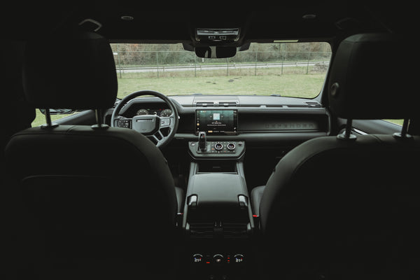 Land Rover Defender 110 P300 X-dynamic SE