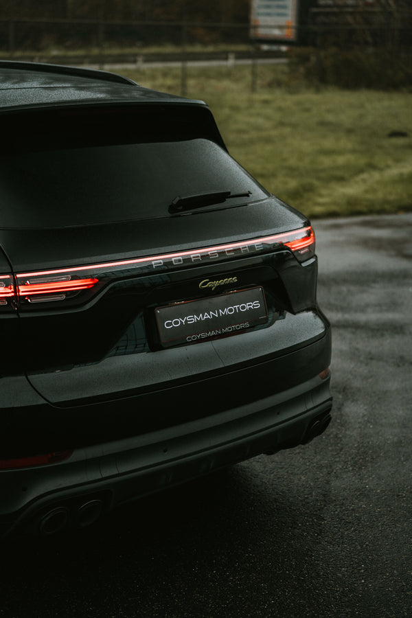 PORSCHE CAYENNE PLATINUM EDITION PHEV