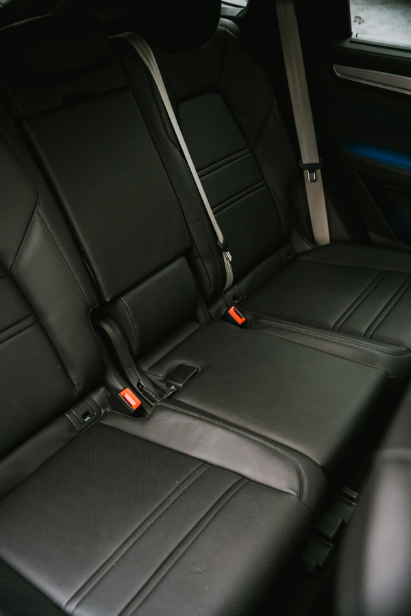 PORSCHE CAYENNE PLATINUM EDITION PHEV