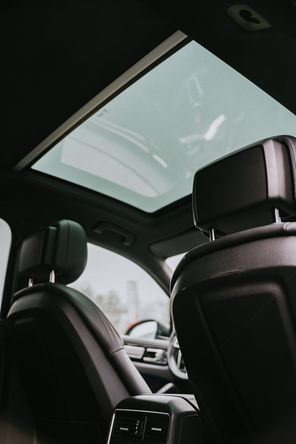 PORSCHE CAYENNE PLATINUM EDITION PHEV