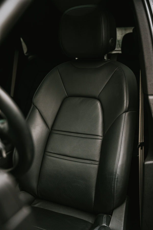 PORSCHE CAYENNE PLATINUM EDITION PHEV