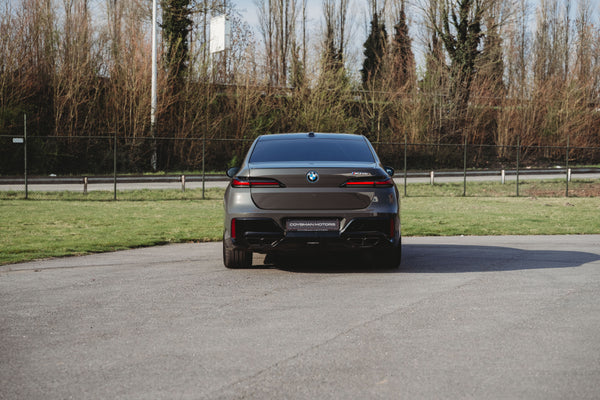 BMW 760M plug-in hybrid 571pk