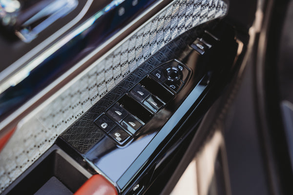 BMW 760M plug-in hybrid 571pk