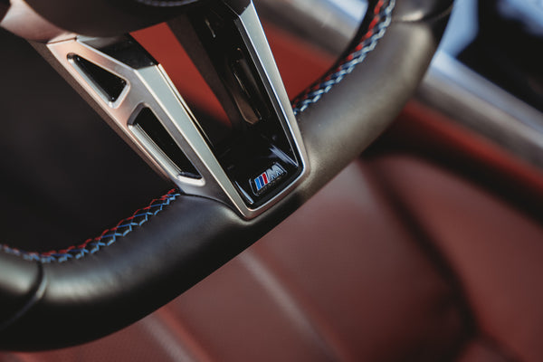 BMW 760M plug-in hybrid 571pk