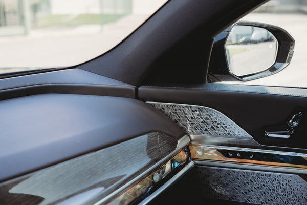 BMW 760M plug-in hybrid 571pk