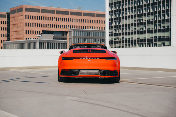 Porsche 992.1 Carrera cabrio3.0 PDK 385pk Lava orange