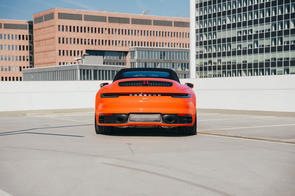 Porsche 992.1 Carrera cabrio3.0 PDK 385pk Lava orange