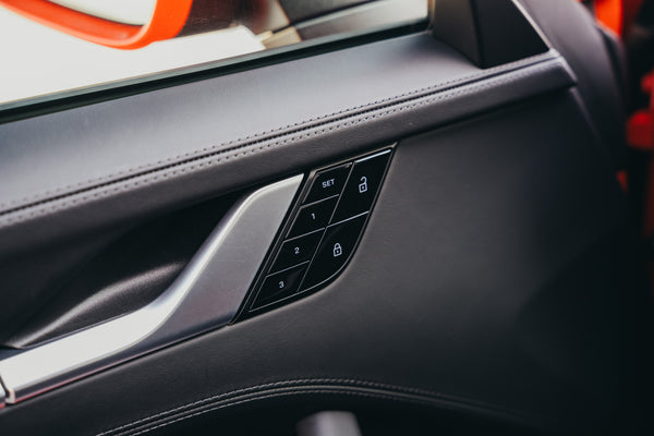 Porsche 992.1 Carrera cabrio3.0 PDK 385pk Lava orange