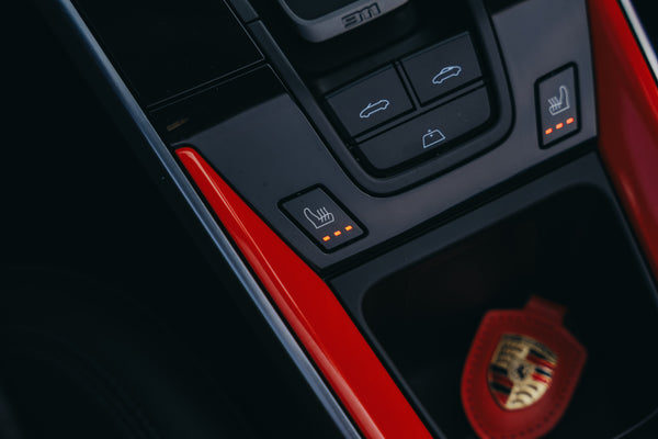 Porsche 992.1 Carrera cabrio3.0 PDK 385pk Lava orange