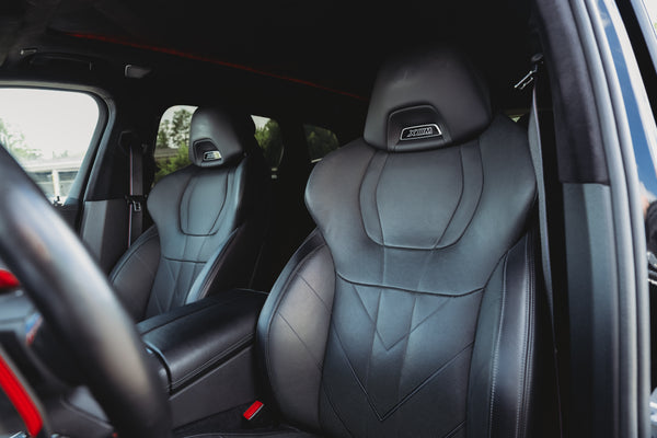 BMW XM 4.4 V8 PHEV 653pk! 36gr CO2