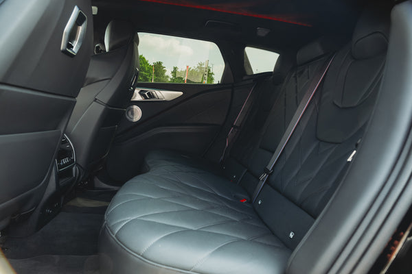 BMW XM 4.4 V8 PHEV 653pk! 36gr CO2