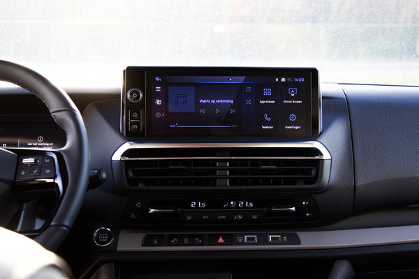 Peugeot Traveller vip 8pl