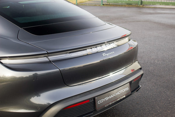 Porsche Taycan Facelift Performance+ 104,7 kwh