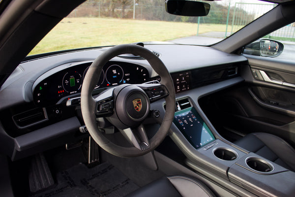 Porsche Taycan Facelift Performance+ 104,7 kwh