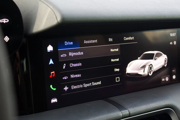 Porsche Taycan Facelift Performance+ 104,7 kwh