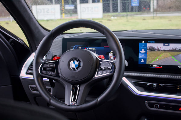 BMW XM 4.4 V8 PHEV 653pk!