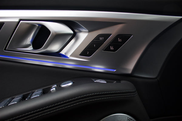 BMW XM 4.4 V8 PHEV 653pk!